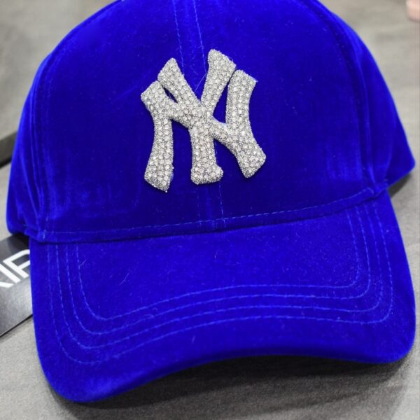 Μπλε βελούδινο καπέλο NY (Velvet)